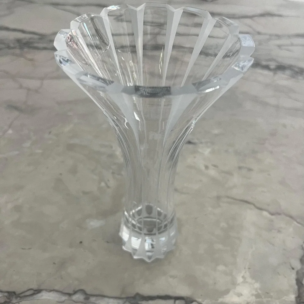 Fluted crystal vase - 9